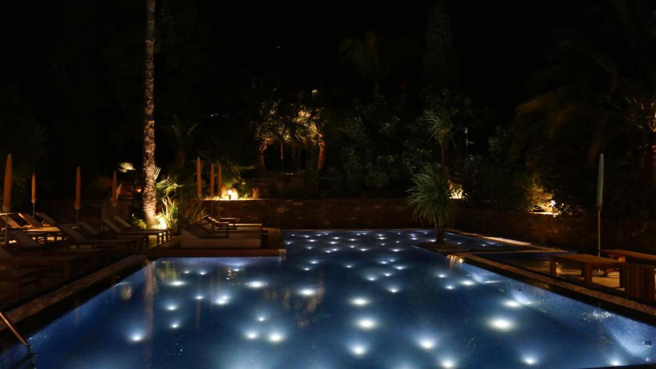 Hotel La Piscine Ле-Лаванду Экстерьер фото